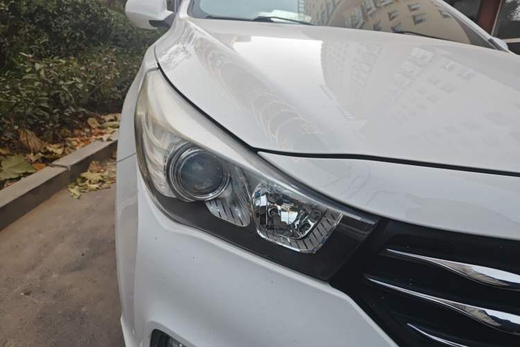 Used GAC Trumpchi GA3S Vision 2014 1.6L Manual Elite ESP Version
