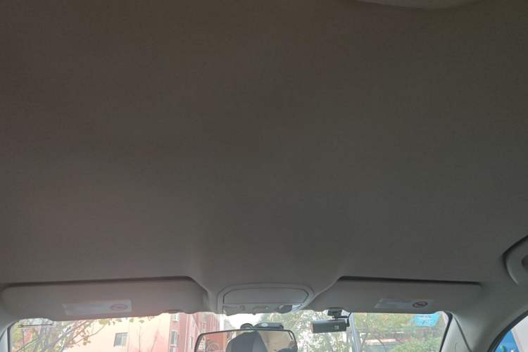 Used GAC Trumpchi GA3S Vision 2014 1.6L Manual Elite ESP Version
