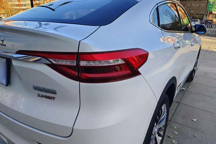 Used Haval F7x 2019 2.0T Four-Wheel Drive Intelligent Sport Edition