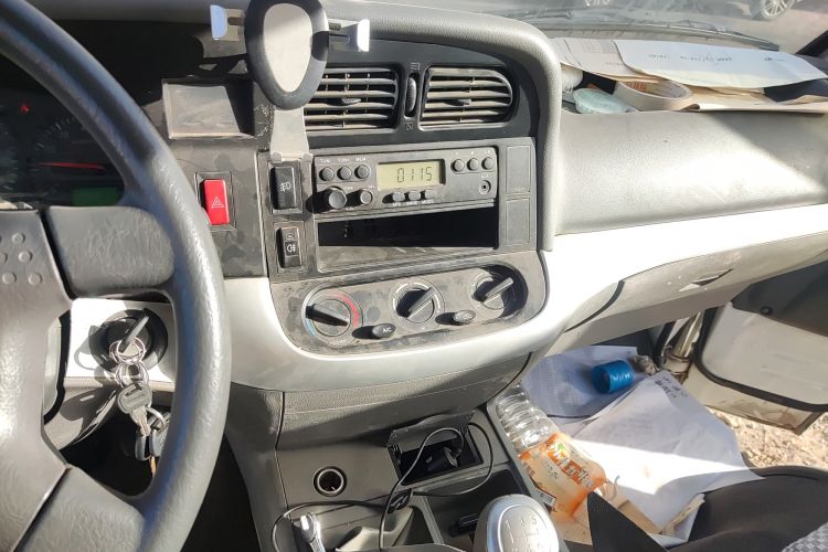 Used Jinbei Hiace 2020 2.0L Classic Luxury Version Standard Top-Emission Standard VI 1TZS