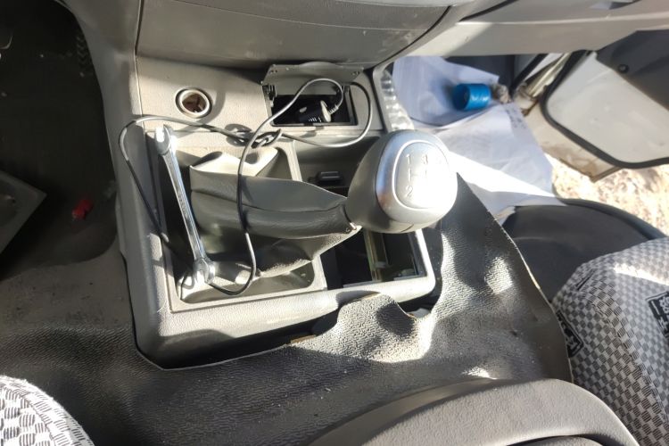 Used Jinbei Hiace 2020 2.0L Classic Luxury Version Standard Top-Emission Standard VI 1TZS