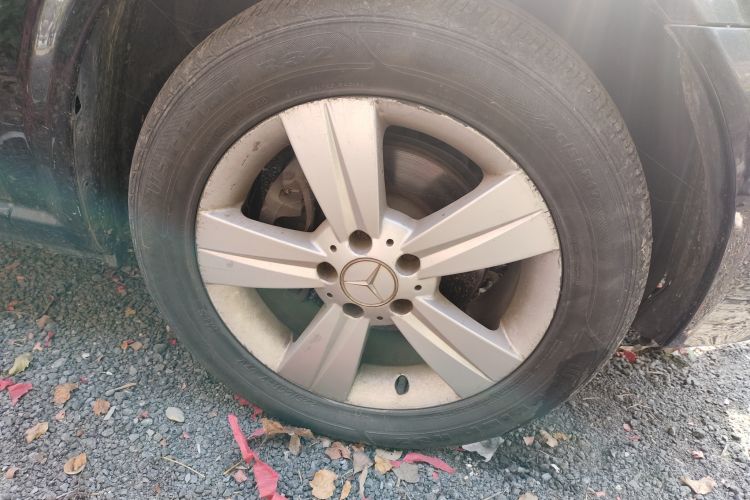 Used Mercedes-Benz Viano 2011 2.5L Navigator Edition