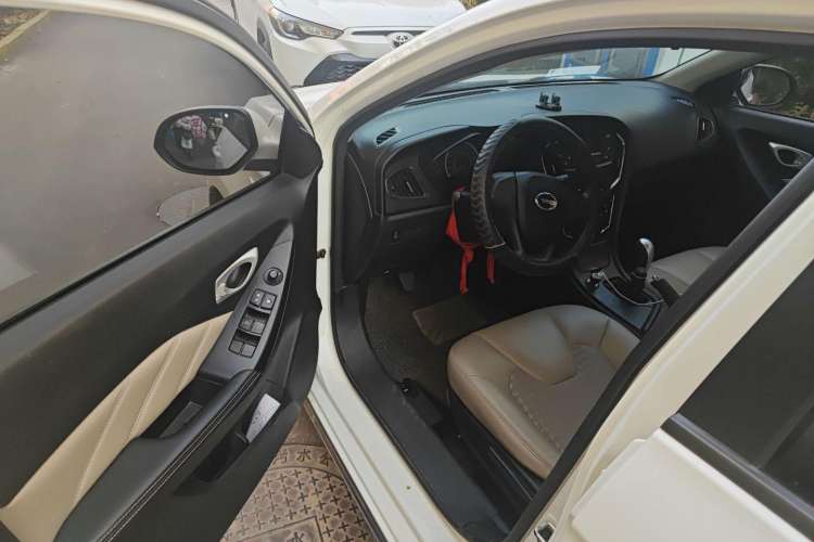 Used GAC Trumpchi GA3S Vision 2014 1.6L Manual Elite ESP Version
