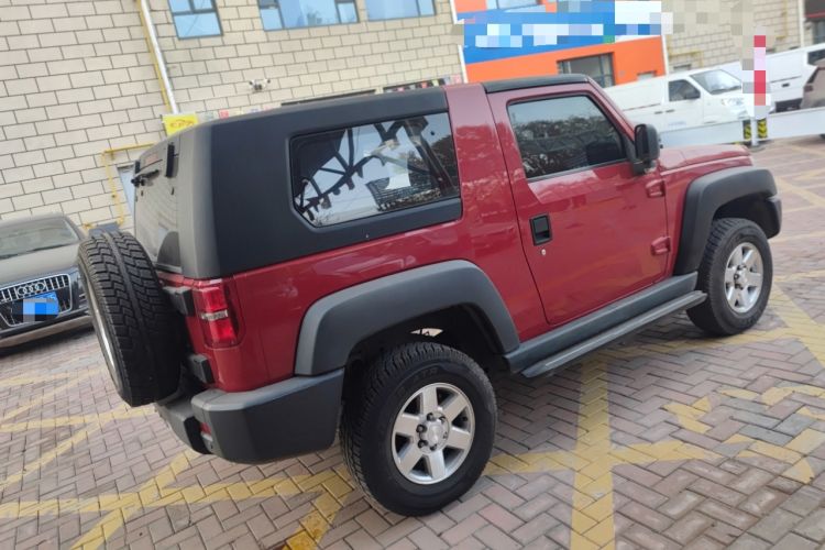 Used BAIC Off-Road BJ40 2014 2.4L Manual Cross-Country Edition

