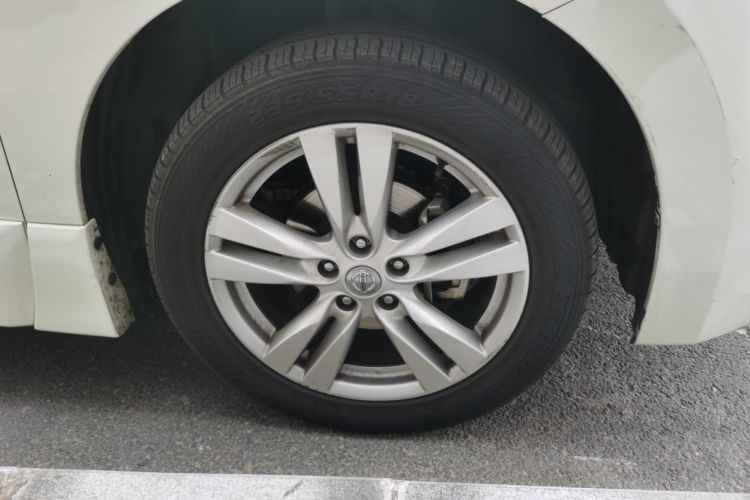 Used Nissan Quest 2015 3.5L SL
