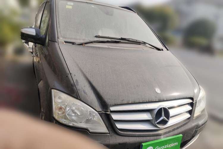 Used Mercedes-Benz Viano 2011 2.5L Navigator Edition