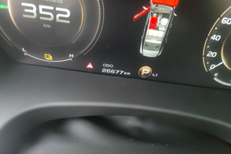 Used Geely Auto Emgrand GT New Energy 2018 1.5T PHEV Yaoxiang Edition Odometer Close Up