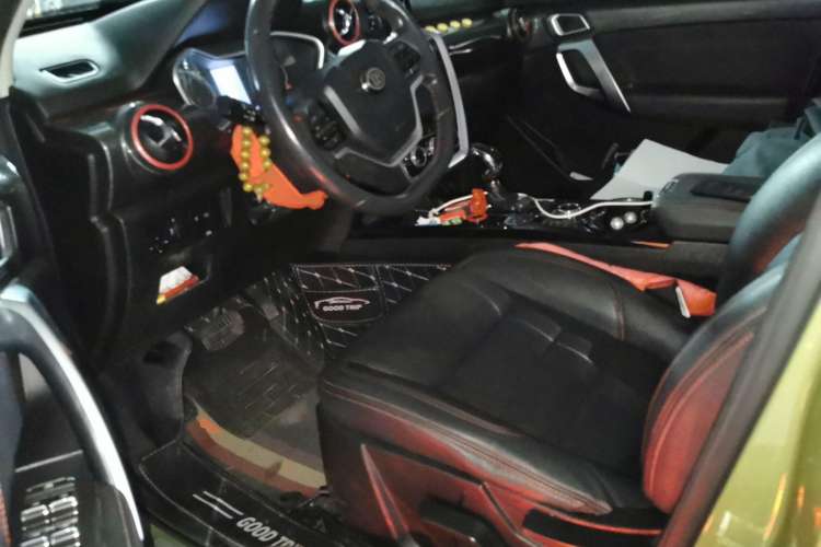 Used BAIC Off-Road BJ20 2016 1.5T CVT Luxury Model
