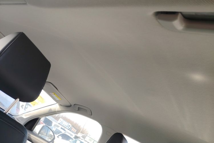 Used Wuling Asta 2022 2.0L DHT Electric Power Version
