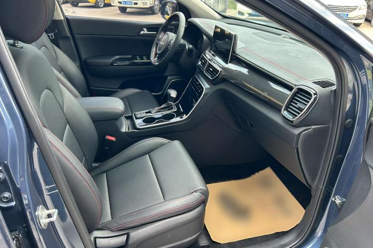 Used Kia KX5 2021 1.6T Automatic Two-Wheel Drive Luxury Edition
