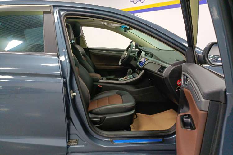 Used Geely Auto Emgrand GL 2018 1.4T DCT Prestige Smart Connectivity Version