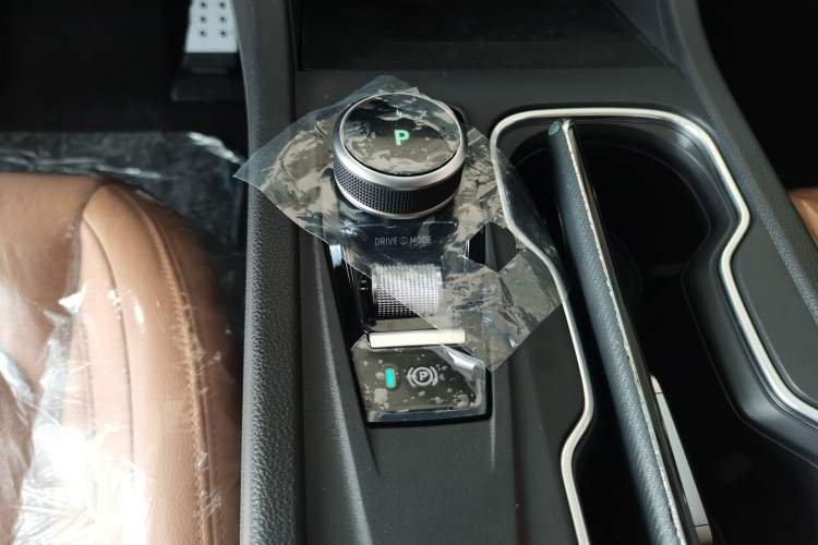 Used WM Motor W6 2021 520 km NEX Exploration Edition