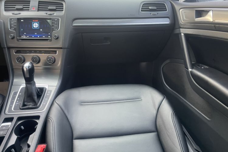 Used Volkswagen Golf 2015 1.4TSI Automatic Comfort Model