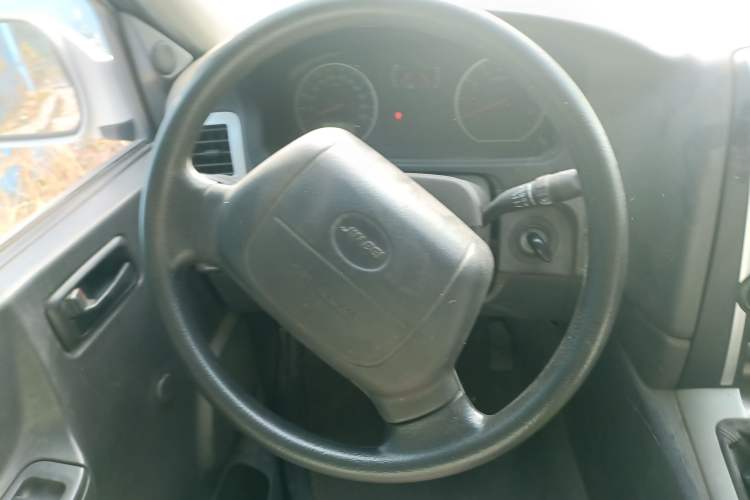 Used Jinbei Express 2020 2.0L China VI Standard Practical 6-Seater G6P-5 1TZS