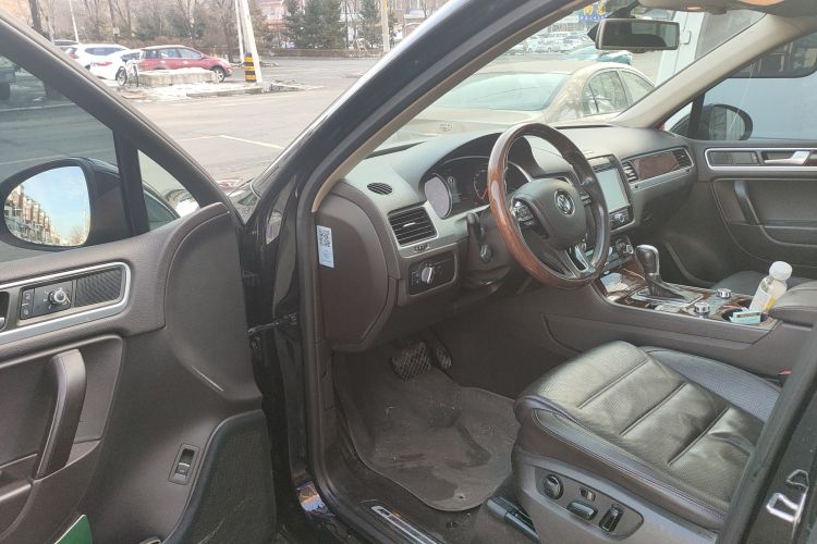 Used Volkswagen Touareg 2015 3.0 TSI Audacious Limited Edition
