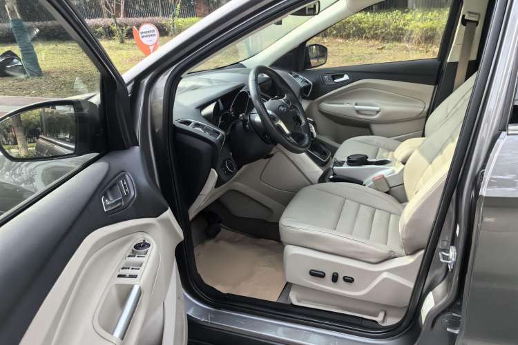 Used Ford Kuga 2013 2.0L GTDi Four-Wheel Drive Premium Model
