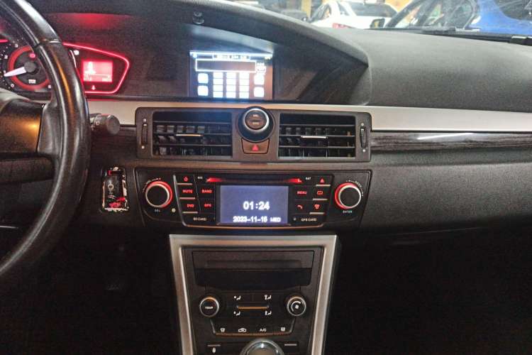 Used Roewe 550 2013 Classic Edition 550 1.8L Manual Fashion Model