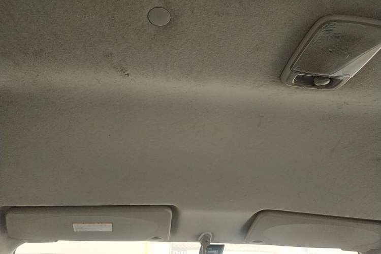 Used Nissan NV200 2011 1.6L 232 Seats Zunya Trim Headliner
