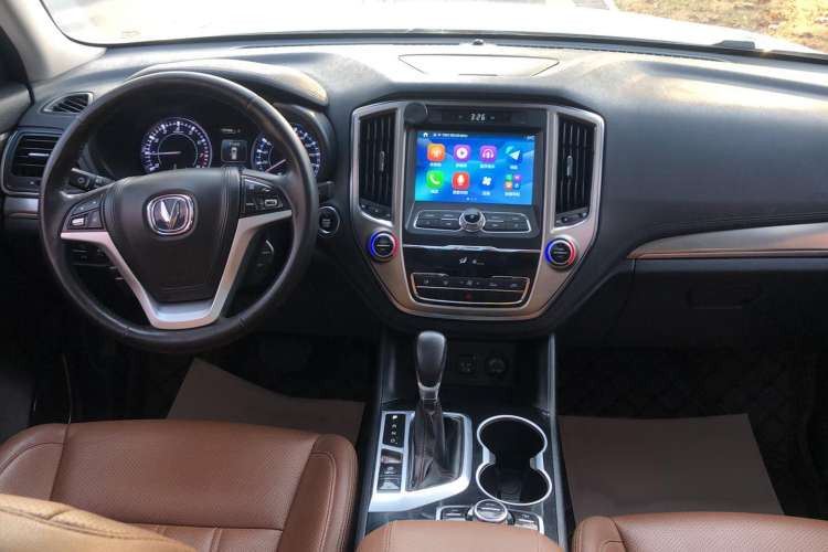 Used Changan CS95 2017 2.0T Four-Wheel Drive SmartDrive Edition