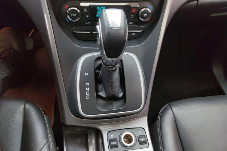 Used Ford Kuga 2015 2.0L GTDi Four-Wheel Drive Elite Model
