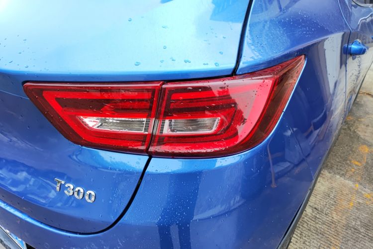 Used Zotye T300 2017 1.5T CVT Luxury Model
