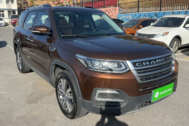 Used CHANGAN CS95 2017 2.0T Two-Wheel Drive Zhitu Edition