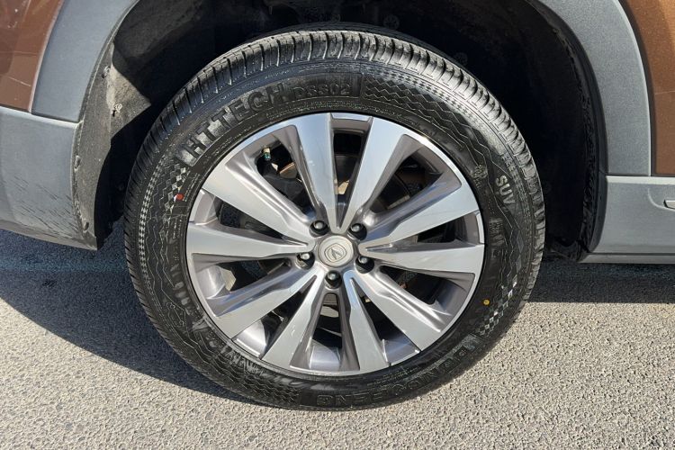 Used CHANGAN CS95 2017 2.0T Two-Wheel Drive Zhitu Edition