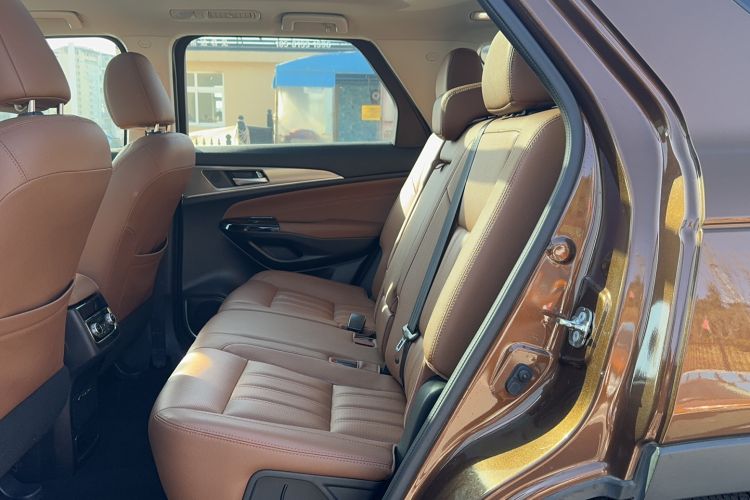 Used CHANGAN CS95 2017 2.0T Two-Wheel Drive Zhitu Edition