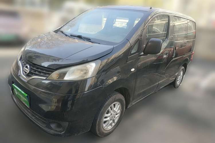 Used Nissan NV200 2011 1.6L 232 Seats Zunya Trim