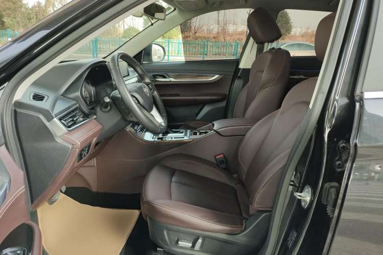 Used Hanteng X5 2018 1.5T CVT Luxury Edition
