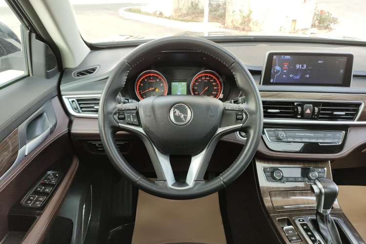 Used Hanteng X5 2018 1.5T CVT Luxury Edition
