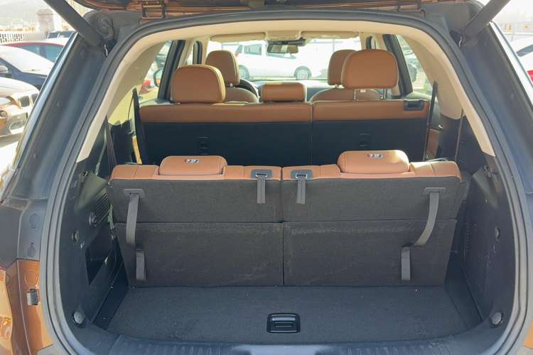 Used CHANGAN CS95 2017 2.0T Two-Wheel Drive Zhitu Edition