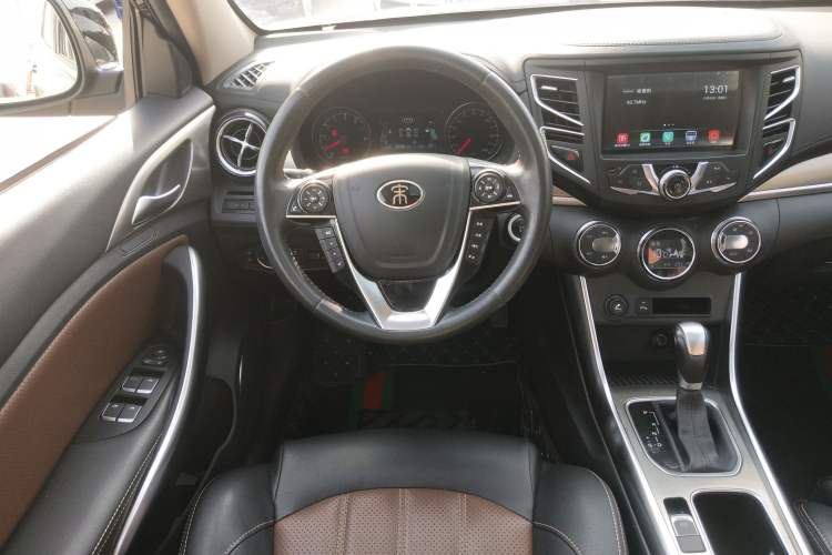 Used BYD Song 2016 GaiShi Edition 1.5TID Automatic Elite Model
