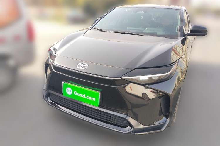 Used Toyota FAW bZ4X 2022 Two-Wheel-Drive Elite JOY Edition