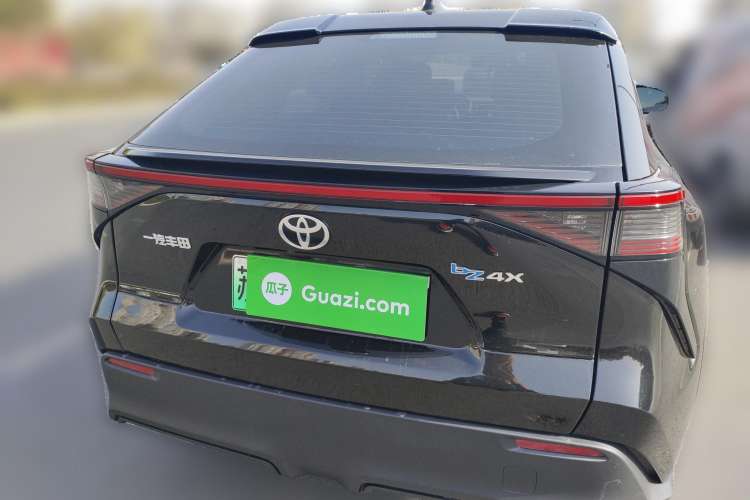 Used Toyota FAW bZ4X 2022 Two-Wheel-Drive Elite JOY Edition
