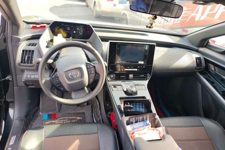 Used Toyota FAW bZ4X 2022 Two-Wheel-Drive Elite JOY Edition
