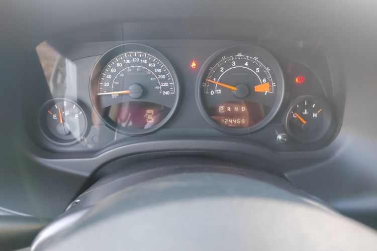 Used Jeep Patriot 2013 2.4 Sport Edition Odometer Close Up