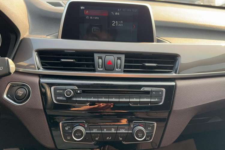 Used BMW X1 New Energy 2018 xDrive25Le Luxury Model
