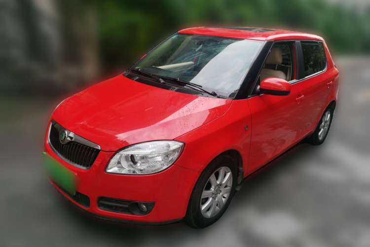 Used Skoda Fabia 2011 1.6L Automatic Crystal Edition