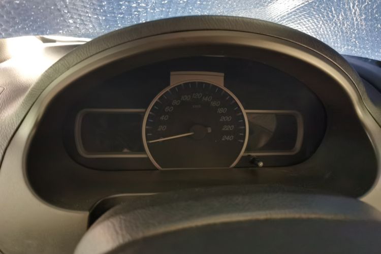 Used BYD S6 2011 2.0L Manual Luxury Version
