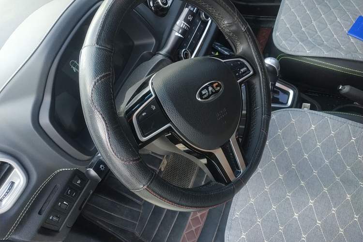 Used JAC iEV6E 2018 Sport Edition iEV6E Luxury Smart Enjoyment Version Steering Wheel