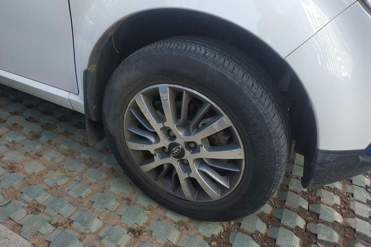 Used JAC iEV6E 2018 Sport Edition iEV6E Luxury Smart Enjoyment Version Right Front Wheel Hub