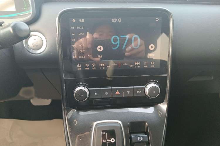 Used ORA iQ 2018 High-Range Version Smart Connectivity Model