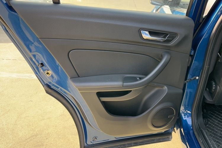 Used Qoros 5 2018 Revised Version 1.6T Automatic Leading Edition
