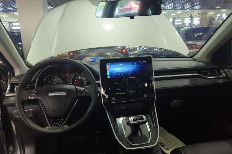 Used Haval M6 2021 PLUS 1.5T DCT Luxury Smart Connectivity Model
