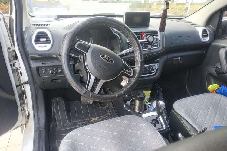 Used JAC iEV6E 2018 Sport Edition iEV6E Luxury Smart Enjoyment Version Center Console