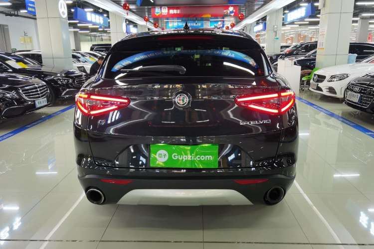 Used Alfa Romeo Stelvio 2017 2.0T 200HP Elite Edition
