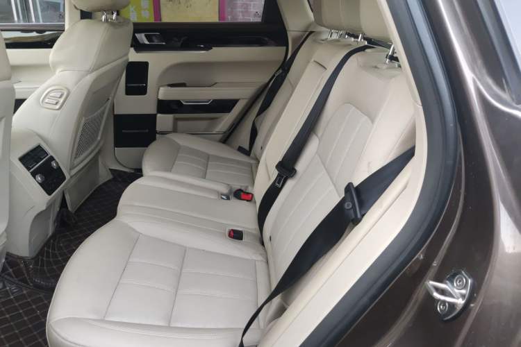 Used Zotye T700 2017 1.8T Dual-Clutch Prestige Model