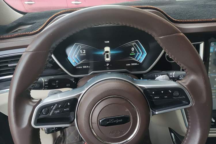 Used Zotye T700 2017 1.8T Dual-Clutch Prestige Model