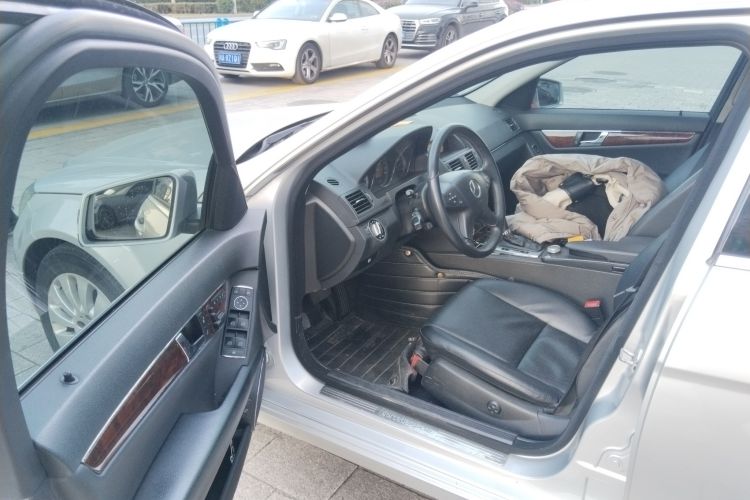 Used Mercedes-Benz C-Class 2008 C 200K Standard Model
